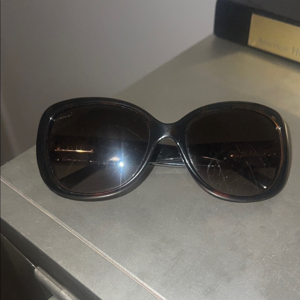 Gucci Black Oversized Sunglasses